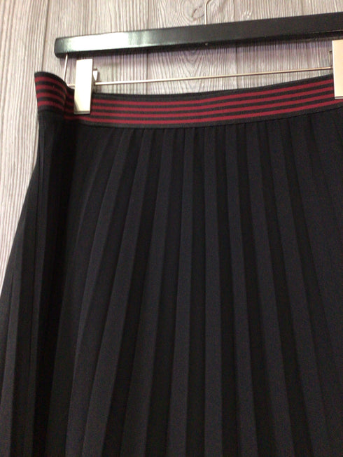 Saint James Skirt Pleat Size 8